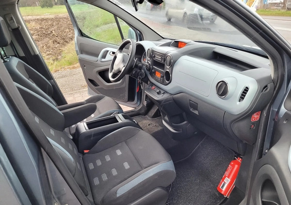 Citroen Berlingo cena 29900 przebieg: 203000, rok produkcji 2012 z Krzanowice małe 172